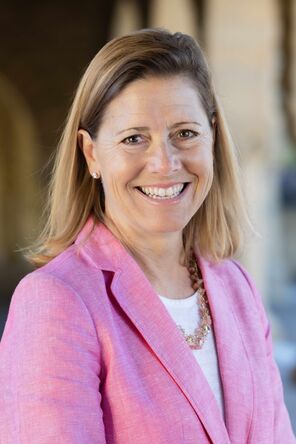 Mary Beth Mudgett to assume post of senior associate dean for the